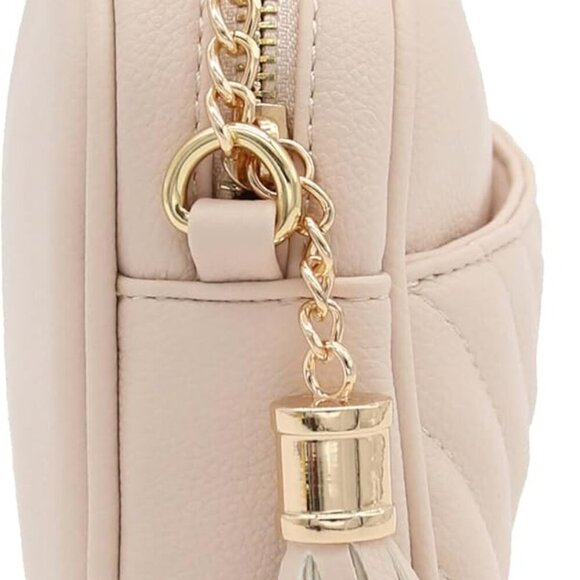 Chevron Quilted Crossbody Camera Bag with Chain Strap and Tassel - Picture 3 of 7